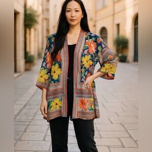 Johnny Was Cozumel Eliza Reversible Silk Kimono w/Vibrant Floral Pattern. O/S